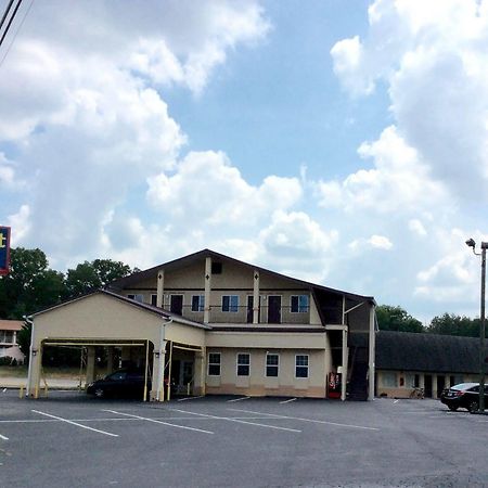 Budget Inn Calhoun Luaran gambar